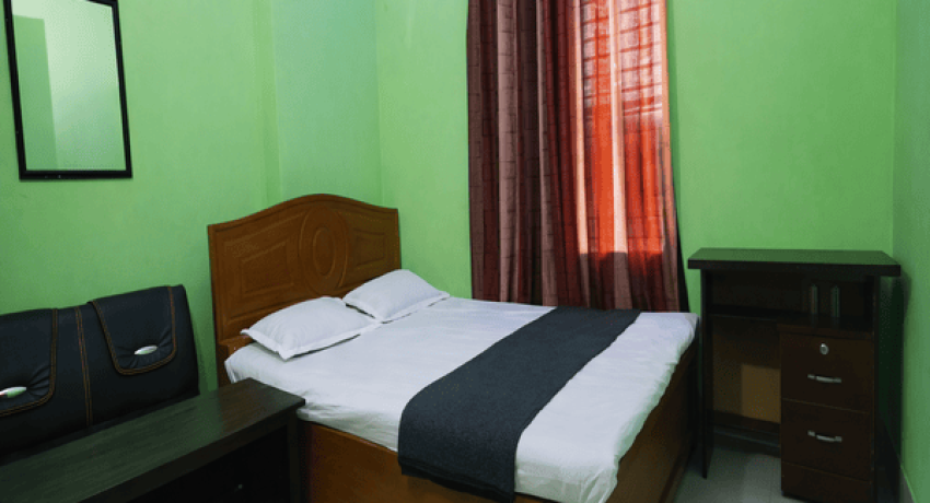Couple Non AC Room